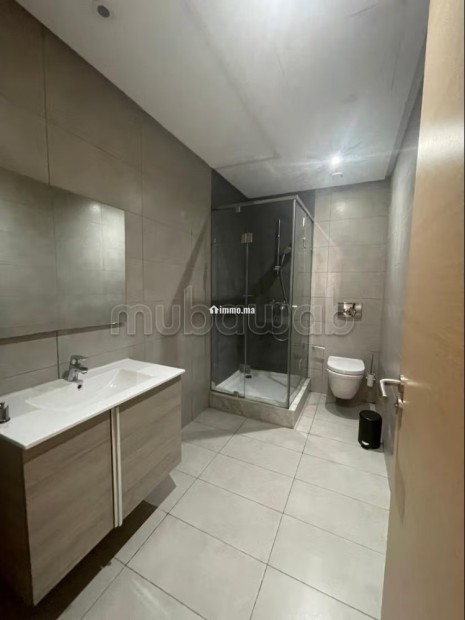 Louez cet appartement. 3 grandes pièces. Ascenseur - Location Immobilier - Rabat - photo 4