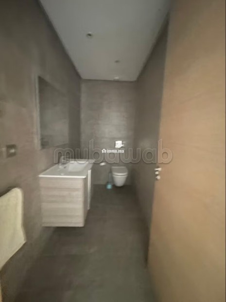 Louez cet appartement. 3 grandes pièces. Ascenseur - Location Immobilier - Rabat - photo 5