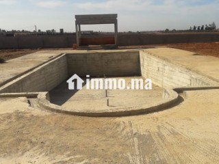 Une ferme de 15400m2 avec villa gros ouvres - Villa à vendre - El Mansouria
