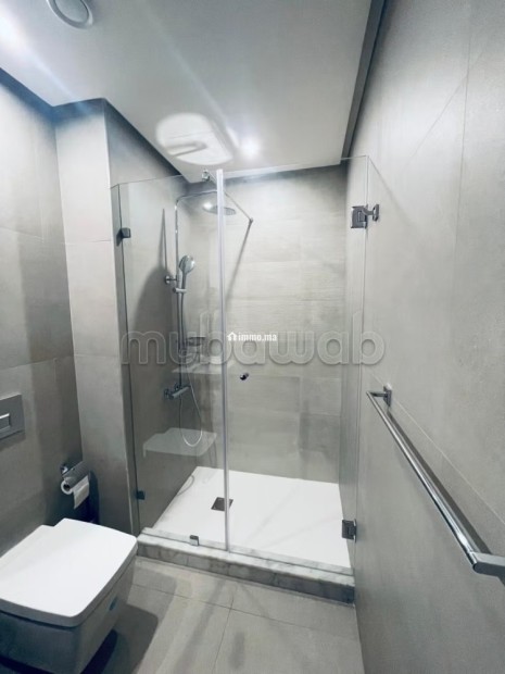 Appartement à louer à Souissi. 2 grandes pièces. Bien meublé - Location Immobilier - Rabat - photo 4