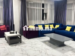 BUREAU 200 mètre - Appartement à louer - Rabat