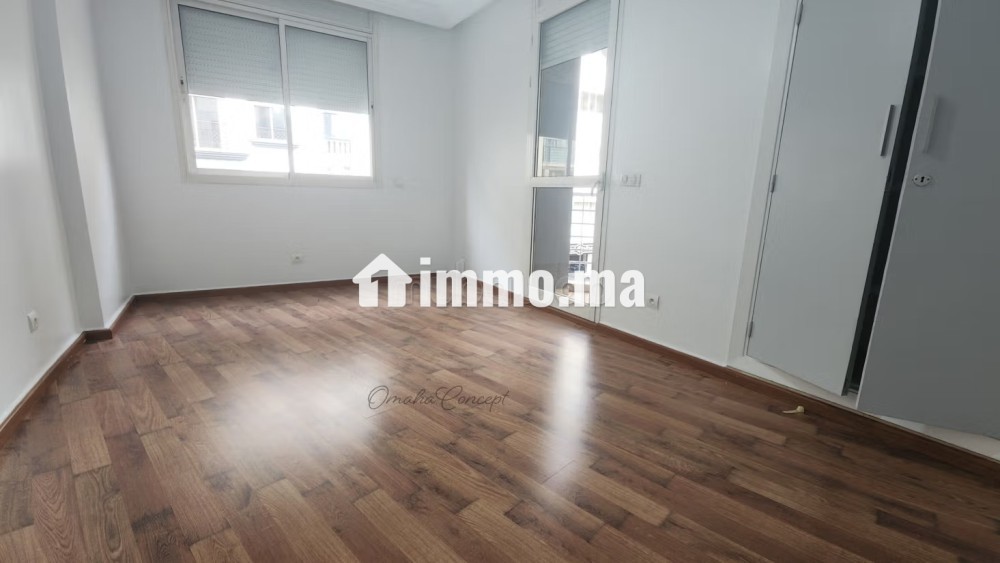 EXCEPTIONNEL Appt 195m² 3ChS 2è étg Garage Massira - Location Immobilier - Casablanca - photo 8