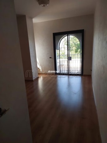 villa-a-rabat-pour-usage-professionel-a-louer-big-0