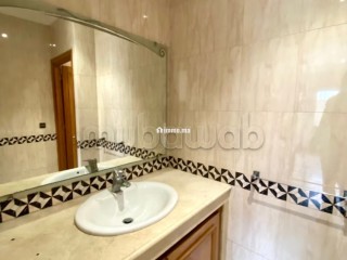 Magnifique appartement 3 chambres en location vide à Racine - Appartement à louer - Casablanca