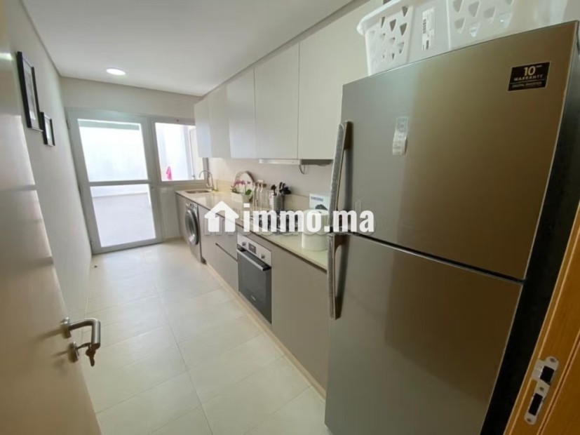 Appartement en location à Bourgogne Ouest.
Surface de 116 m².
Meublé - Location Immobilier - Casablanca - photo 8