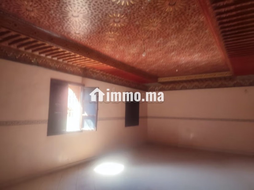 Vente villa de luxe à Route Casablanca. 8 chambres agréables. Salon traditionnel et système d'antenne parabolique - Vente Immobilier - Marrakech - photo 4