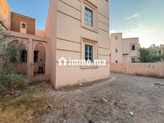 Villa isolée semi finie en Vente à Targa – Opportunité rare à Marrakech - Villa à vendre - Marrakech
