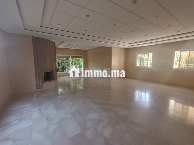 Villa à vendre à Hay Ryad, prix 950 millions, superficie 500 mètres - Vente Immobilier - Rabat - photo 1