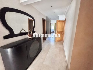 Grand appartement meuble de 115 m² situé à Maarif - Appartement à louer - Casablanca