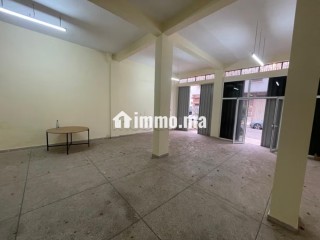 Magasin à loue Tilila avec une surface de 120m2 - Appartement à louer - Agadir