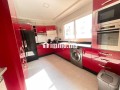 Sublime Appartement de 2 chambres avec chambres du personnel en plein Quartier RACINE entièrement meublé avec goût - miniature 6