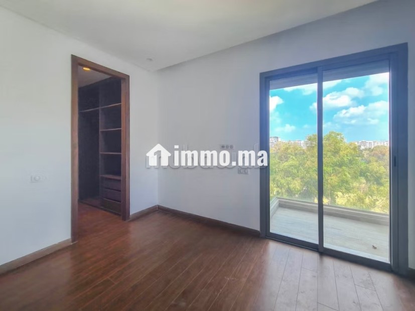 Luxueux appartement NEUF à louer à CFC - Location Immobilier - Casablanca - photo 8