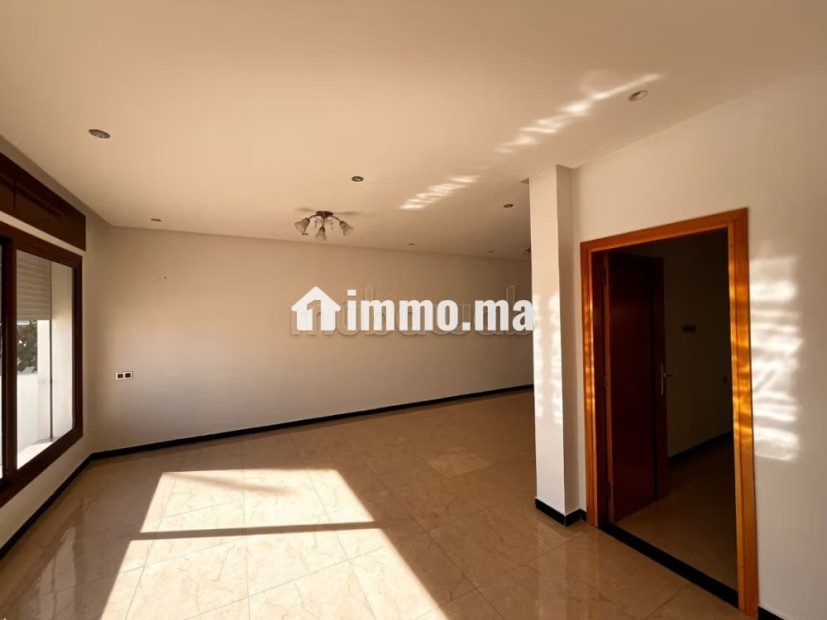Magnifique villa pour la location a Jbel kbir - Location Immobilier - Tanger - photo 7