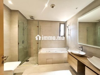Appartement vue sur mer au coeur de la marina - Appartement à vendre - Casablanca