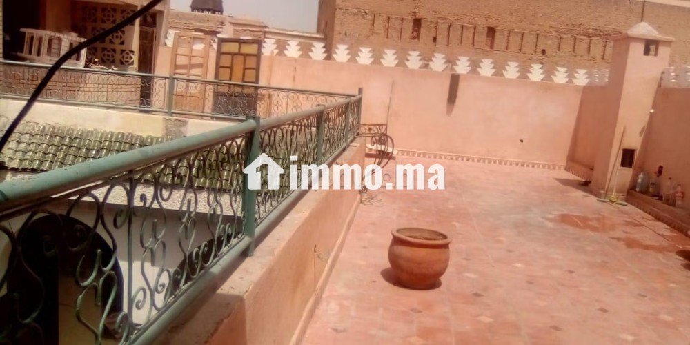 Vente d'un superbe riad à Bab Aylan. Surface de 300 m² - Vente Immobilier - Marrakech - photo 4