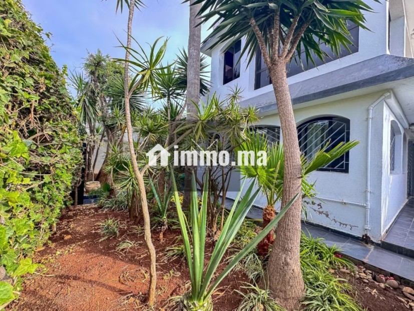 Villa À Louer à Ain Diab avec piscine - Location Immobilier - Casablanca - photo 2