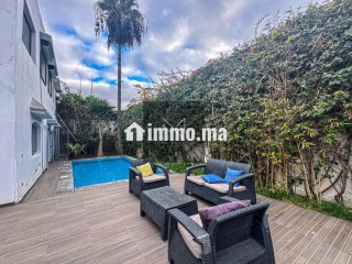 Villa À Louer à Ain Diab avec piscine - Villa à louer - Casablanca
