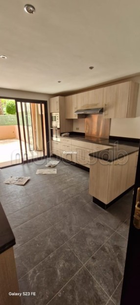 Beau DUPLEX VIDE en location longue a HIVERNAGE - Location Immobilier - Marrakech - photo 1