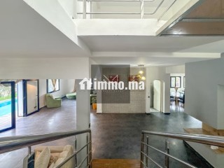 À Louer Villa Vide avec piscine à Ain Diab - Villa à louer - Casablanca