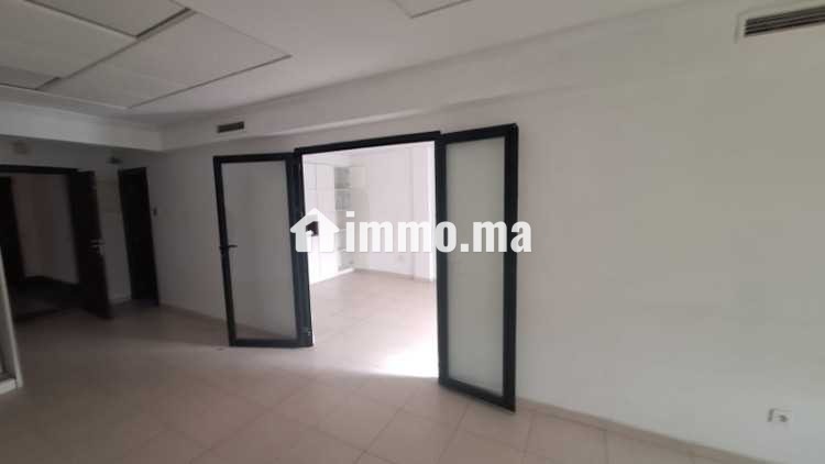 BUREAU 2 ETG EN FACE LA GARE AIN SEBAA - Location Immobilier - Casablanca - photo 5