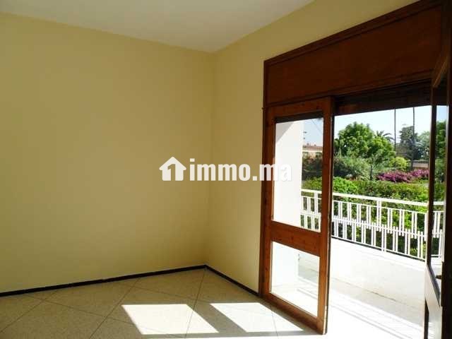 Villa avec chauffage et piscine à Souissi RABAT - Location Immobilier - Rabat - photo 4