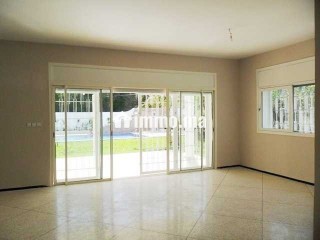 Villa avec chauffage et piscine à Souissi RABAT - Villa à louer - Rabat