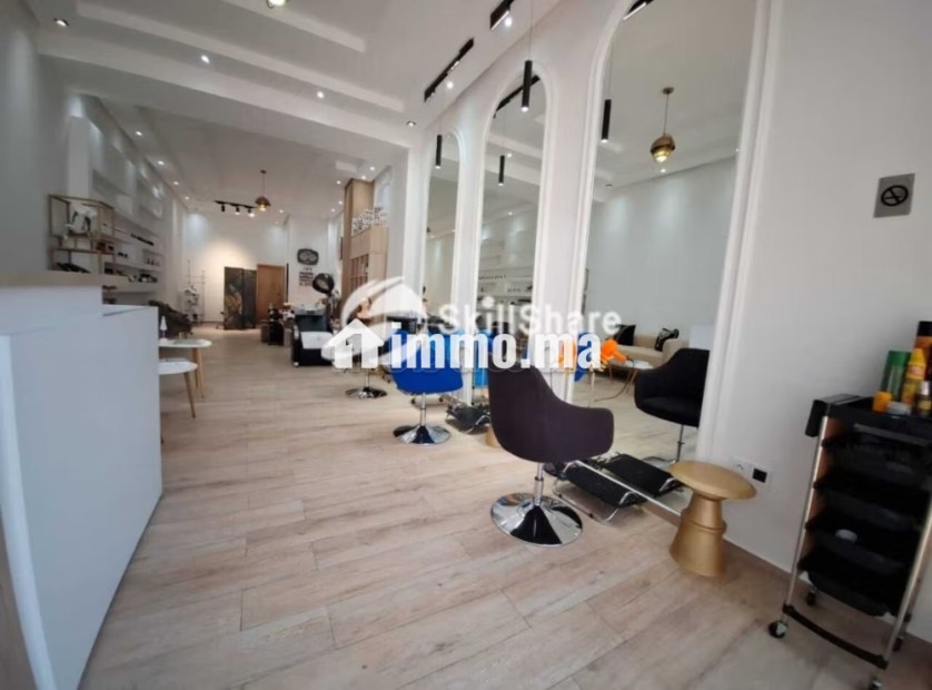 A VENDRE Local Salon de Coiffure à Ferme Bretonne - Vente Immobilier - Casablanca - photo 3