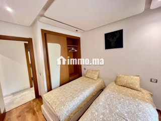 Location saisonnière à Agdal. 2 chambres confortables. Terrasse et ascenseur - Appartement à vendre - Marrakech