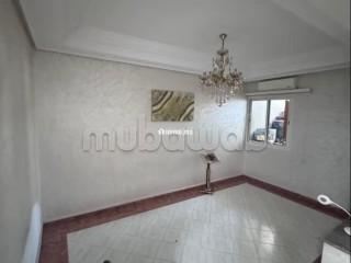 Appt en plein Boulevard en Face du CFC - Appartement à vendre - Casablanca