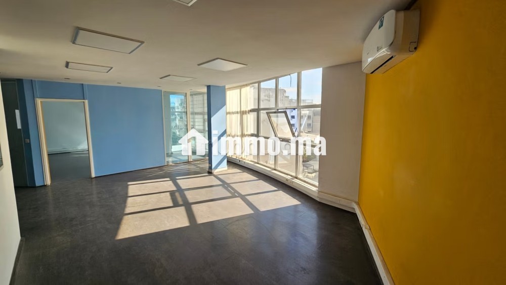 Bureau 330 m2 avec terrasse à Racine Bd Massira - Location Immobilier - Casablanca - photo 1