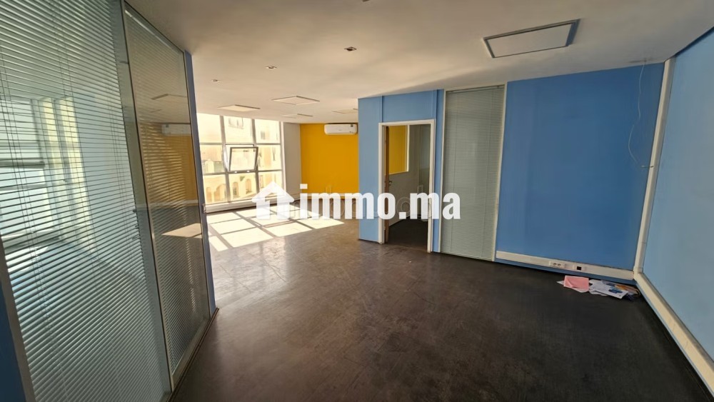 Bureau 330 m2 avec terrasse à Racine Bd Massira - Location Immobilier - Casablanca - photo 2