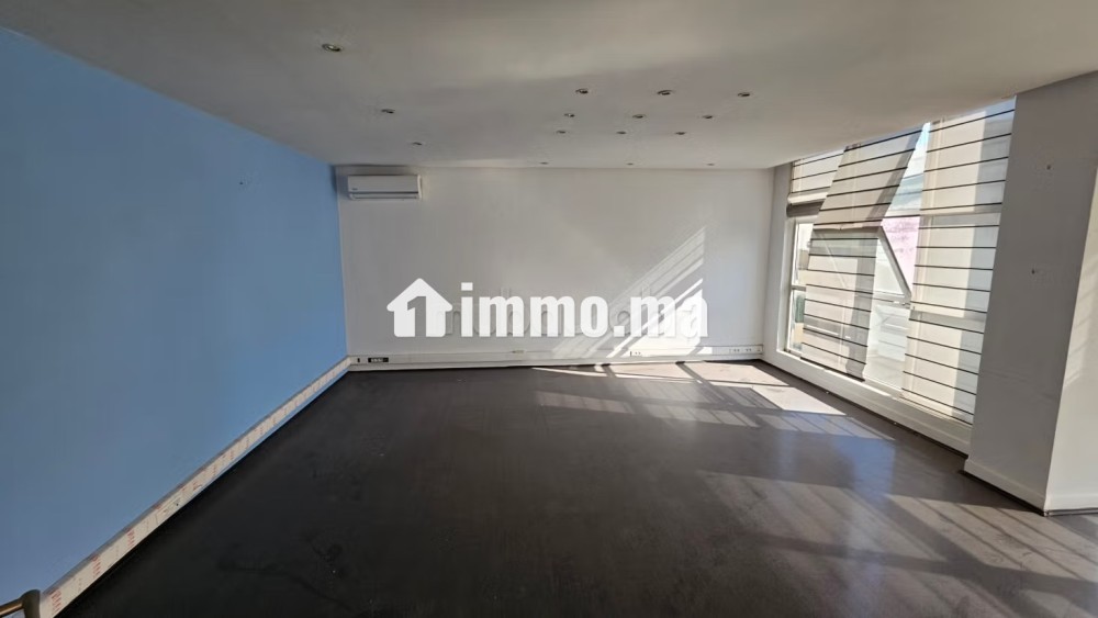 Bureau 330 m2 avec terrasse à Racine Bd Massira - Location Immobilier - Casablanca - photo 3