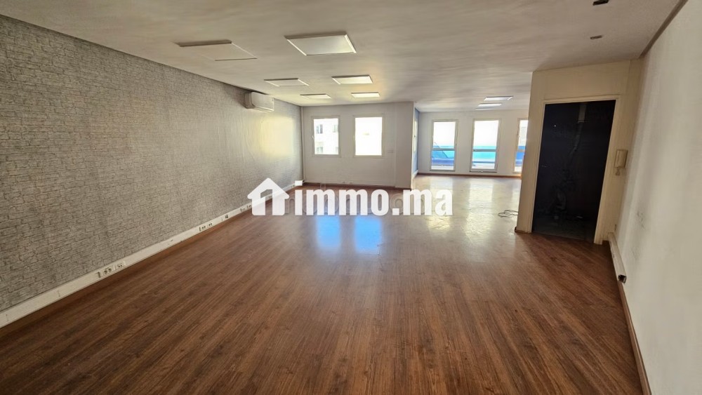 Bureau 330 m2 avec terrasse à Racine Bd Massira - Location Immobilier - Casablanca - photo 8