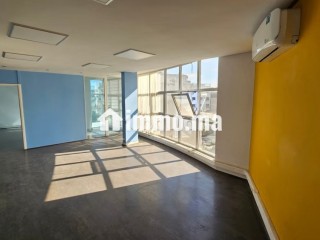 Bureau 330 m2 avec terrasse à Racine Bd Massira - Bureau à louer - Casablanca