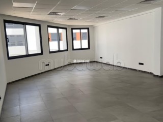 Bureau pour location situé à evasion sidi maarouf - Bureau à louer - Casablanca