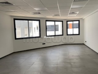 Bureau pour location situé à evasion sidi maarouf - Bureau à louer - Casablanca