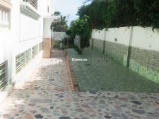 Opportunité villa terrain intéressant a démolir - Villa à vendre - Casablanca
