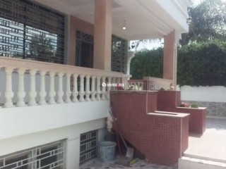 Opportunité villa terrain intéressant a démolir - Villa à vendre - Casablanca