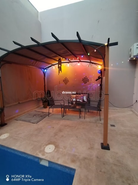 Location saisonnière à Dar Bouazza. 2 pièces confortables. Piscine, climatisation - Vente Immobilier - Dar Bouazza - photo 2