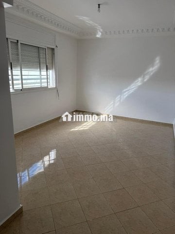 Studio vide bd Abdelmoumen - Location Immobilier - Casablanca - photo 3