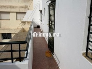 Studio vide bd Abdelmoumen - Appartement à louer - Casablanca