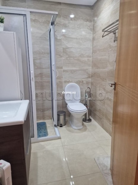 À Louer: Appartement lumineux de chambres - Location Immobilier - Tanger - photo 8
