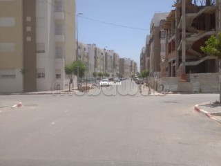 Magasin à coté Mosquée Résidence Arrayhane Témara - Appartement à louer - Temara