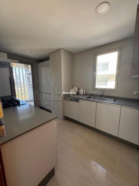 À VENDRE – Superbe Duplex avec Terrasse et Jardin Privatif - Vente Immobilier - Casablanca - photo 7