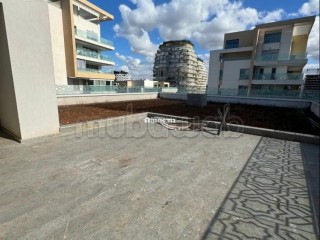 À VENDRE – Superbe Duplex avec Terrasse et Jardin Privatif - Appartement à vendre - Casablanca