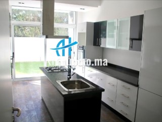 Somptueuse villa moderne avec vue sur la baie de tanger - Villa à vendre - Tanger