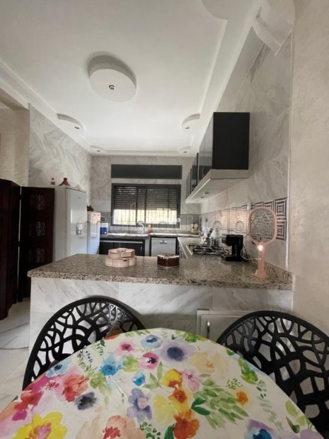 Maison au calme avec jardin et piscine route de Fès - Location Immobilier - Marrakech - photo 5