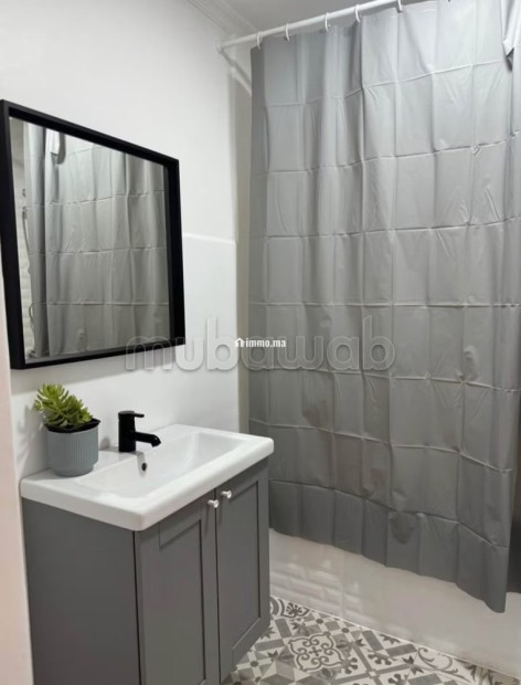 Appartement en location en Hassan Centre Ville. 3 grandes pièces. Bien meublé - Location Immobilier - Rabat - photo 8
