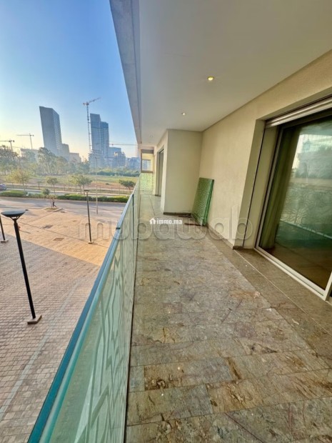 À Vendre – Appartement 3 Chambres Haut Standing au CFC – Résidence Fermée - Vente Immobilier - Casablanca - photo 5