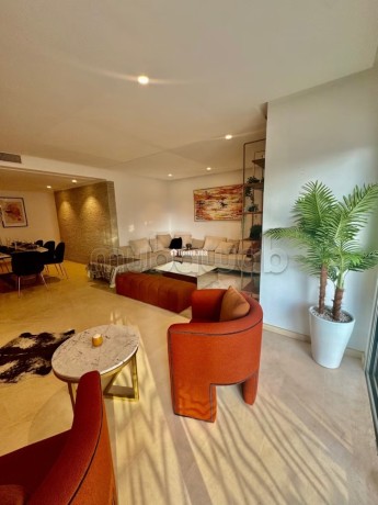 a-vendre-appartement-3-chambres-haut-standing-au-cfc-residence-fermee-big-10